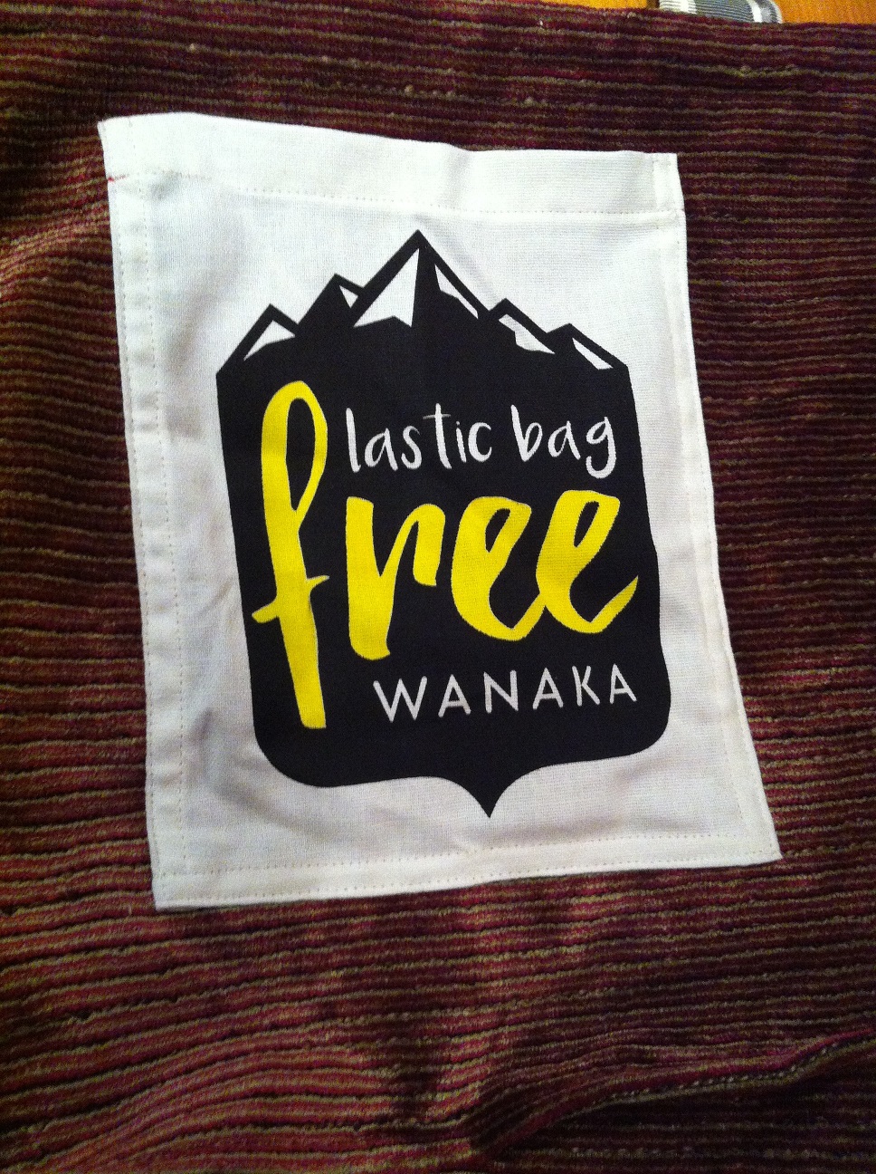 logo pocket